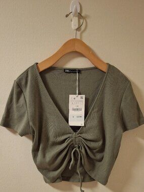 Ruched Ribbed Green Crop Top
